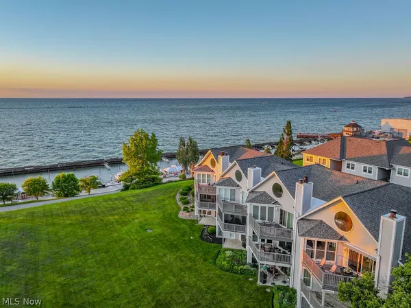 $449,900 | 649 2nd Street, Unit 8, Fairport Harbor, OH 44077