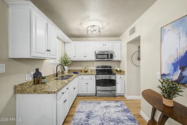 $425,000 | 429 West 9th Street, Mesa, AZ 85201