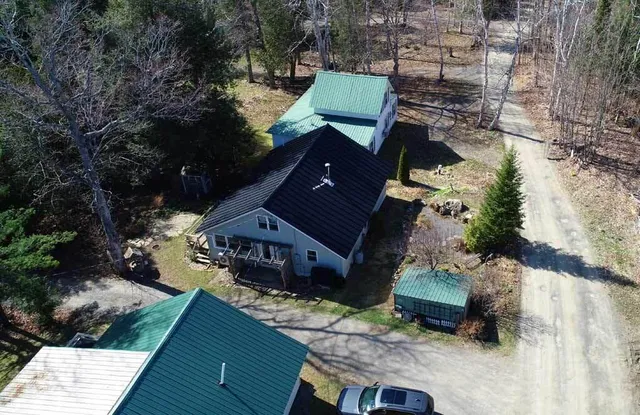 $139,500 | 242 Crescent Park Road, New Limerick, ME 04761