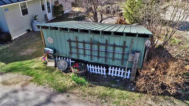 $139,500 | 242 Crescent Park Road, New Limerick, ME 04761