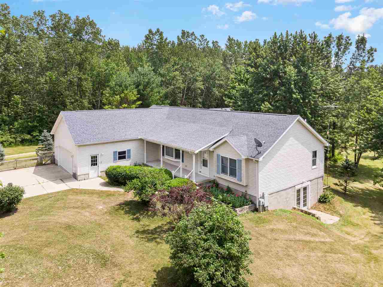 1799 Grim Road Bentley, MI 48613 - Photo 27 of 35