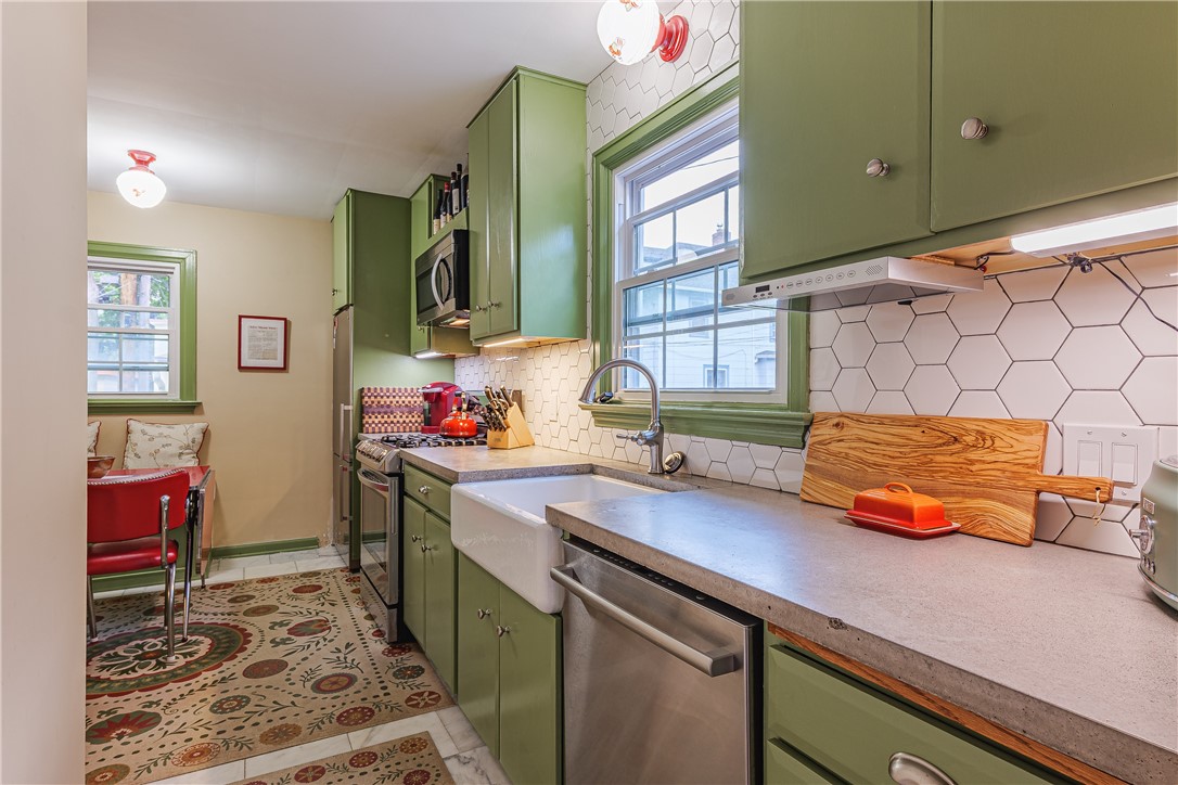 556 Harvard Street Rochester, NY 14607 - Photo 23 of 49