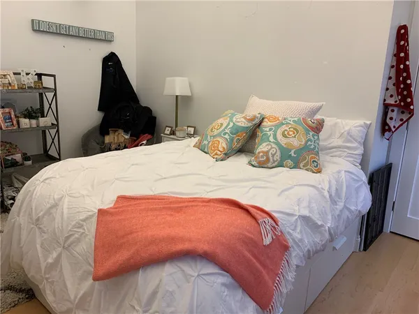 $4,000 | 5 Division Street, Newport, RI 02840