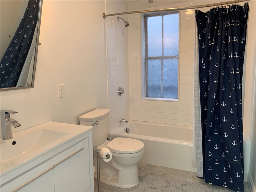 5 Division Street Newport, RI 02840 - Photo 20 of 28