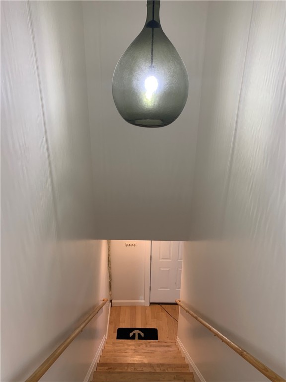 5 Division Street Newport, RI 02840 - Photo 25 of 28