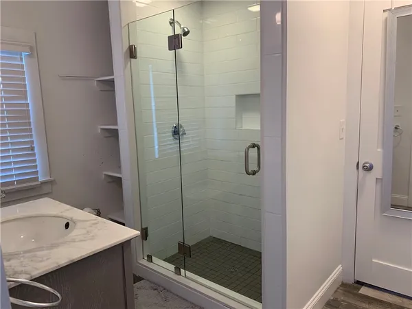 $4,000 | 5 Division Street, Newport, RI 02840