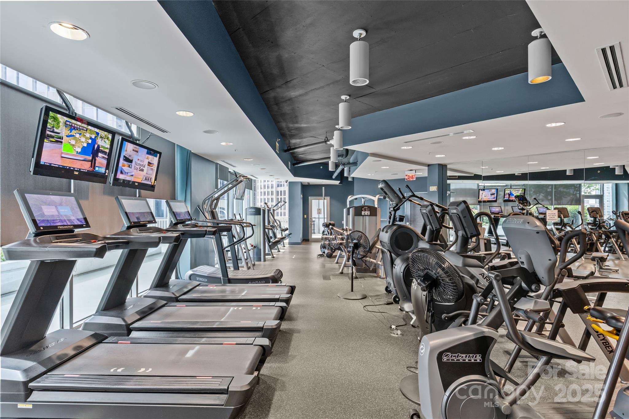 210 North Church Street, Unit 2910 Charlotte, NC 28202 - Photo 29 of 30 a view of a room with gym equipment