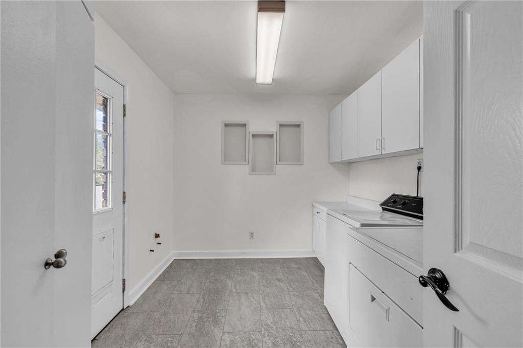 318 Tyrone Road Fayetteville, GA 30214 - Photo 17 of 49