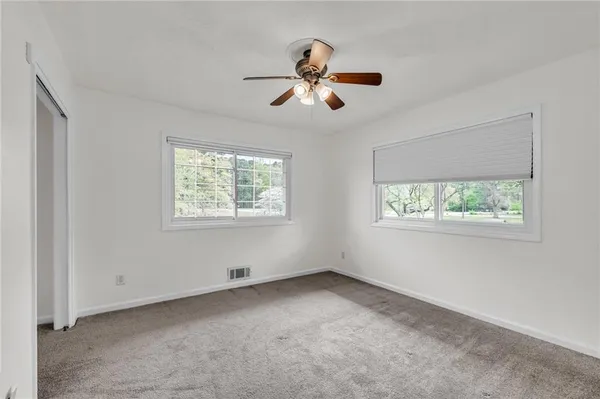 $2,900 | 318 Tyrone Road, Fayetteville, GA 30214