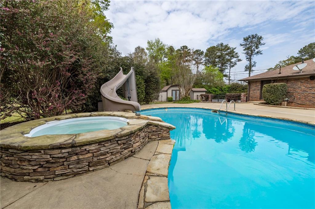 318 Tyrone Road Fayetteville, GA 30214 - Photo 44 of 49