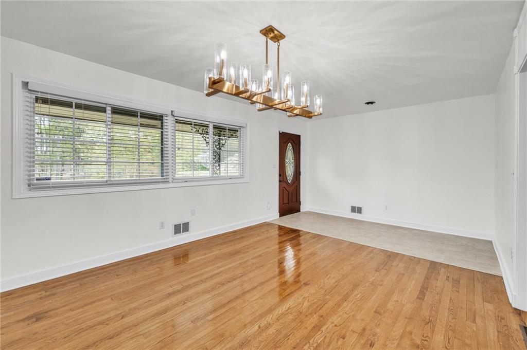 318 Tyrone Road Fayetteville, GA 30214 - Photo 6 of 49