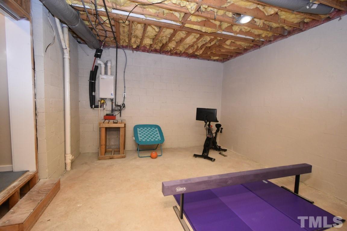 408 Constitution Drive Durham, NC 27705 - Photo 35 of 39