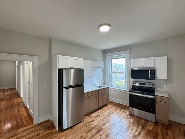 $2,250 | 360 Campbell Avenue, West Haven, CT 06516