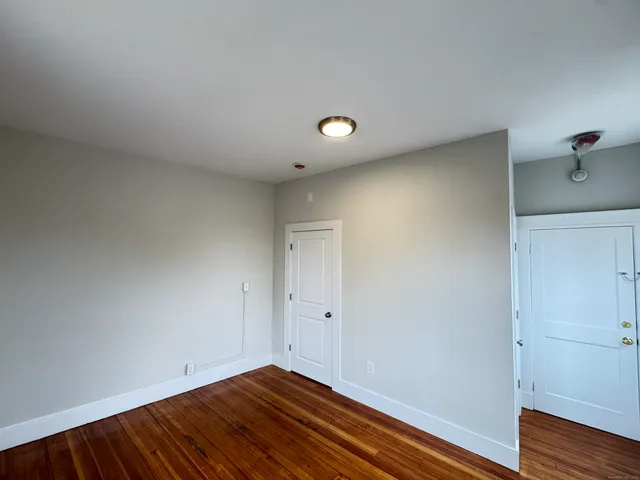 $2,250 | 360 Campbell Avenue, West Haven, CT 06516