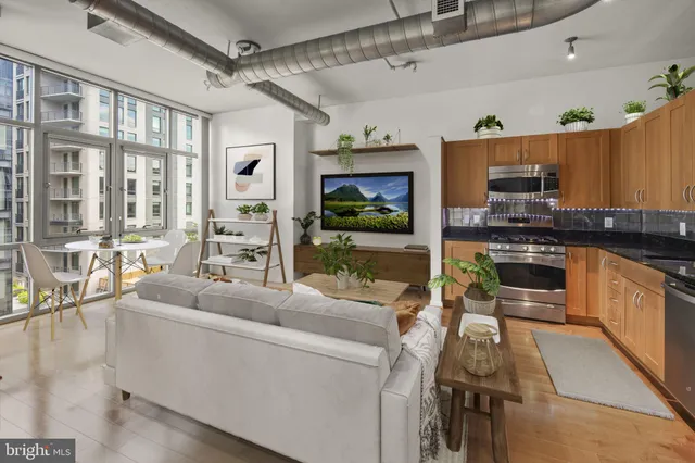 $599,000 | 811 4th Street Northwest, Unit 612, Washington, DC 20001