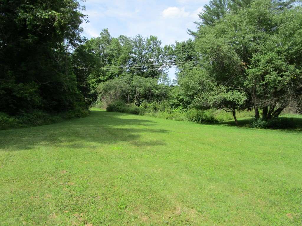 327 Cobb Hill Road Moretown, VT 05676 - Photo 12 of 13 Gallery Image 12