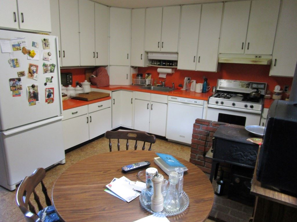 327 Cobb Hill Road Moretown, VT 05676 - Photo 6 of 13 Gallery Image 6