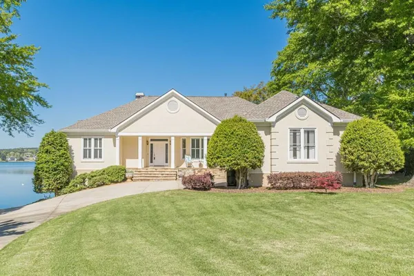 $1,200,000 | 14 Otter Watch Point, Newnan, GA 30263