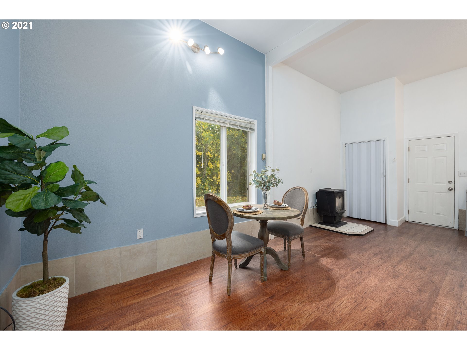 92252 Whiskey Road Warrenton, OR 97146 - Photo 11 of 32 Gallery Image 11