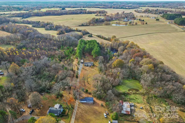 a view of an ocean with city view