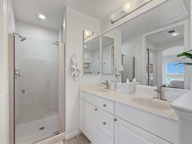 $749,000 | 75-6060 Kuakini Highway, Unit B23, Kailua-Kona, HI 96740