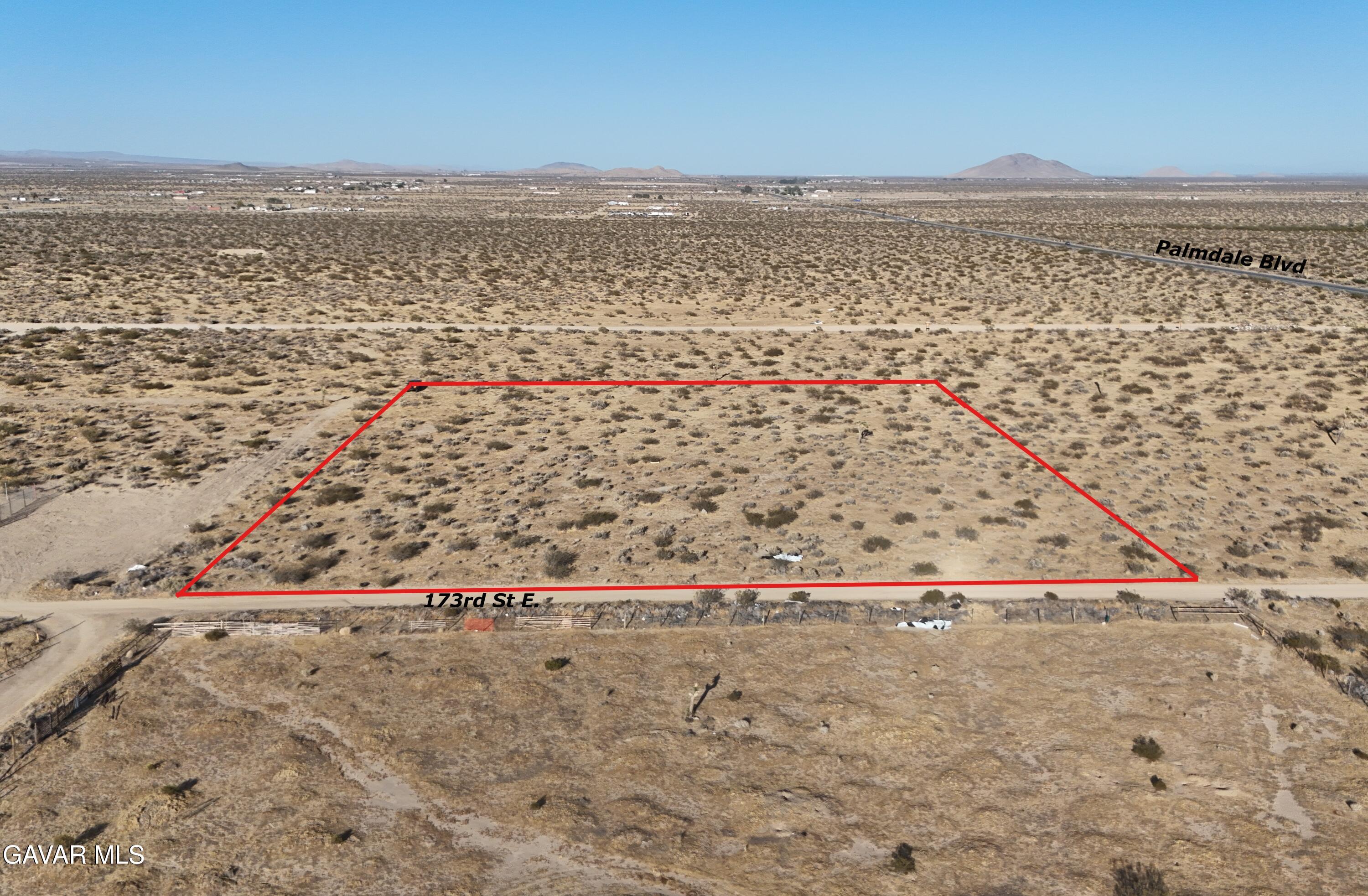 St Street East Palmdale, CA 93591 - Photo 3 of 16 E 02. DJI_20260609182715_0085_D