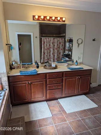 $469,000 | 13920 East Woodland Road, Southport, FL 32409