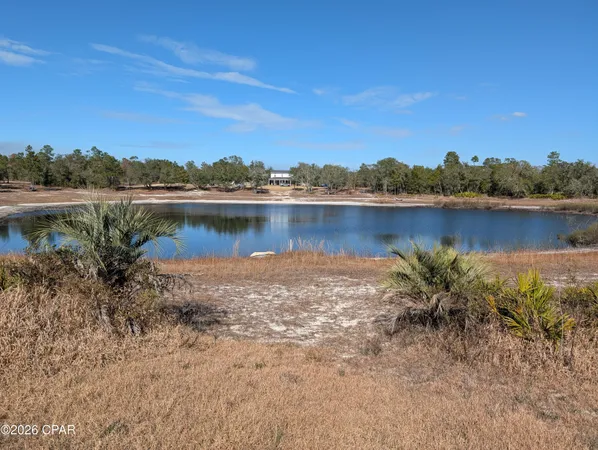 $469,000 | 13920 East Woodland Road, Southport, FL 32409