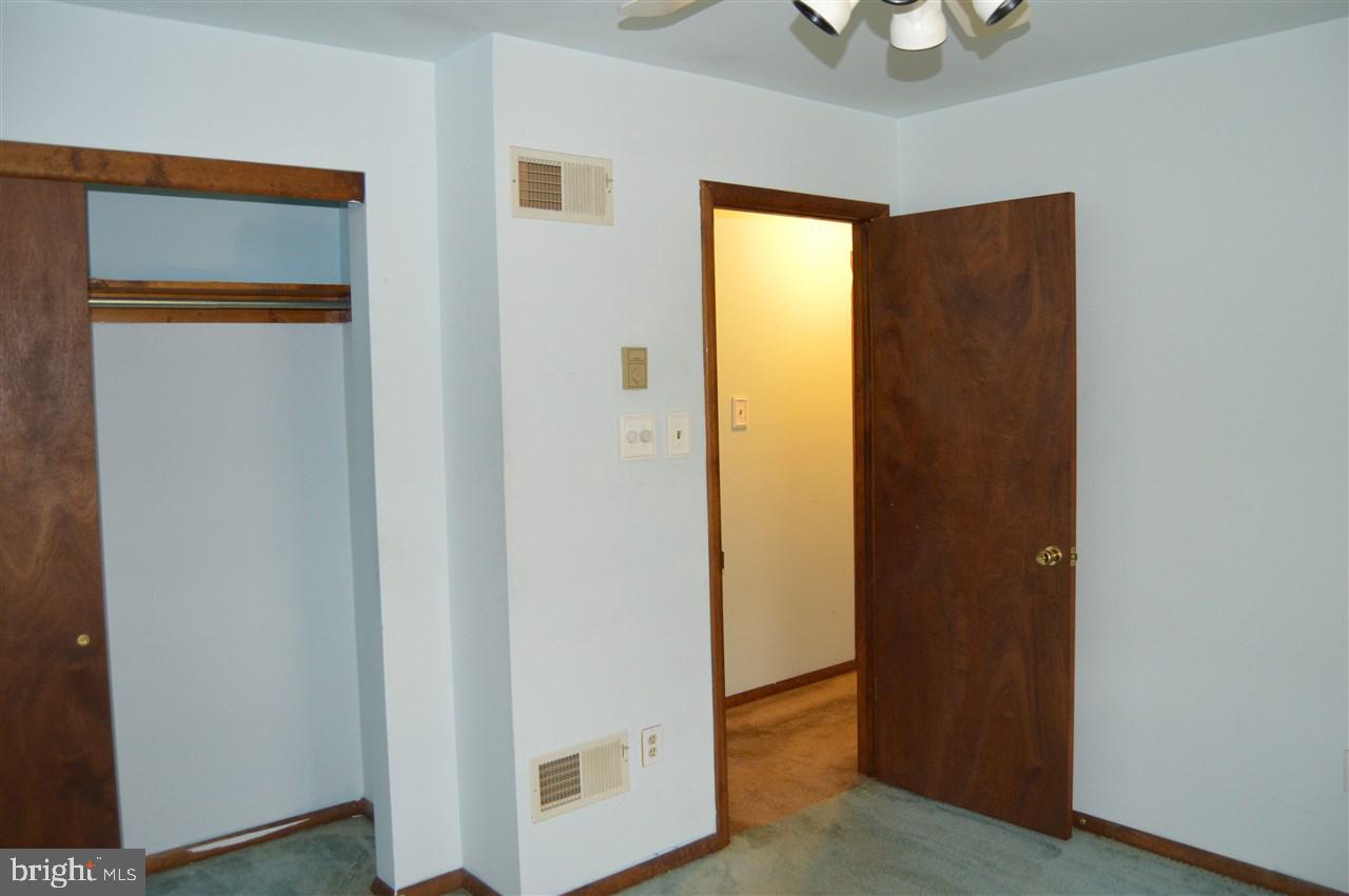27 Jackson Road Gettysburg, PA 17325 - Photo 10 of 14 Gallery Image 10
