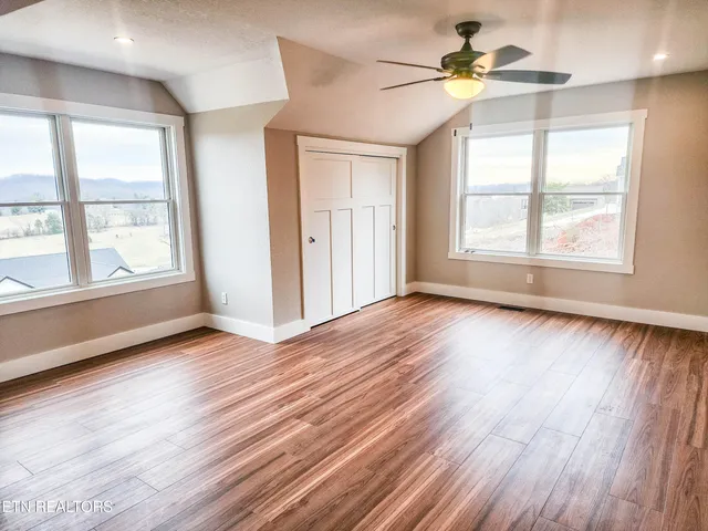 $579,000 | 130 Middle Glen Road, Maynardville, TN 37807