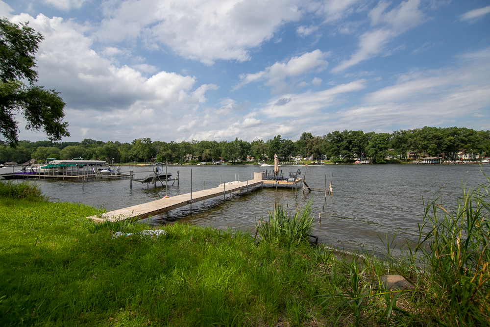 208 Violet Avenue Fox River Grove, IL 60021 - Photo 15 of 17