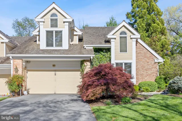 $930,000 | 20 Old Boxwood Lane, Lutherville-Timonium, MD 21093