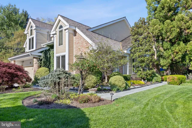 $930,000 | 20 Old Boxwood Lane, Lutherville-Timonium, MD 21093