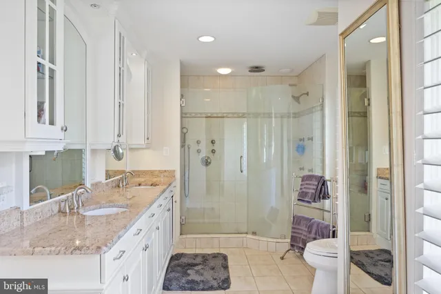 $930,000 | 20 Old Boxwood Lane, Lutherville-Timonium, MD 21093