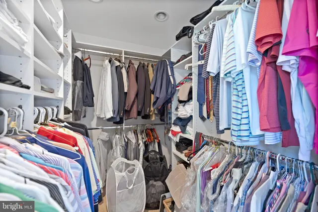 $930,000 | 20 Old Boxwood Lane, Lutherville-Timonium, MD 21093