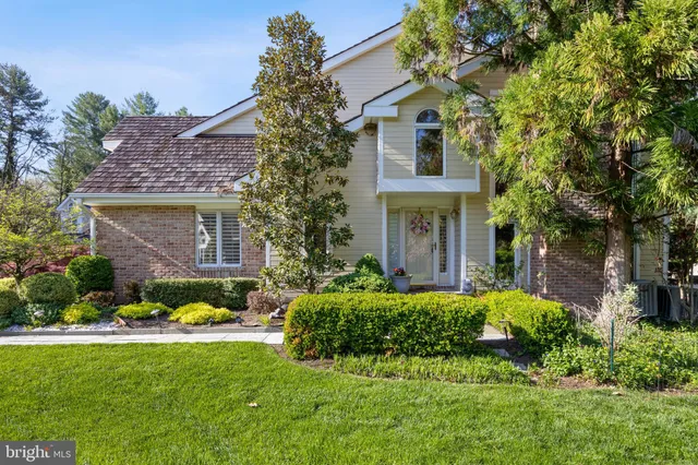 $930,000 | 20 Old Boxwood Lane, Lutherville-Timonium, MD 21093