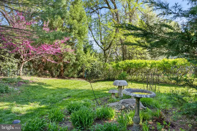 $930,000 | 20 Old Boxwood Lane, Lutherville-Timonium, MD 21093