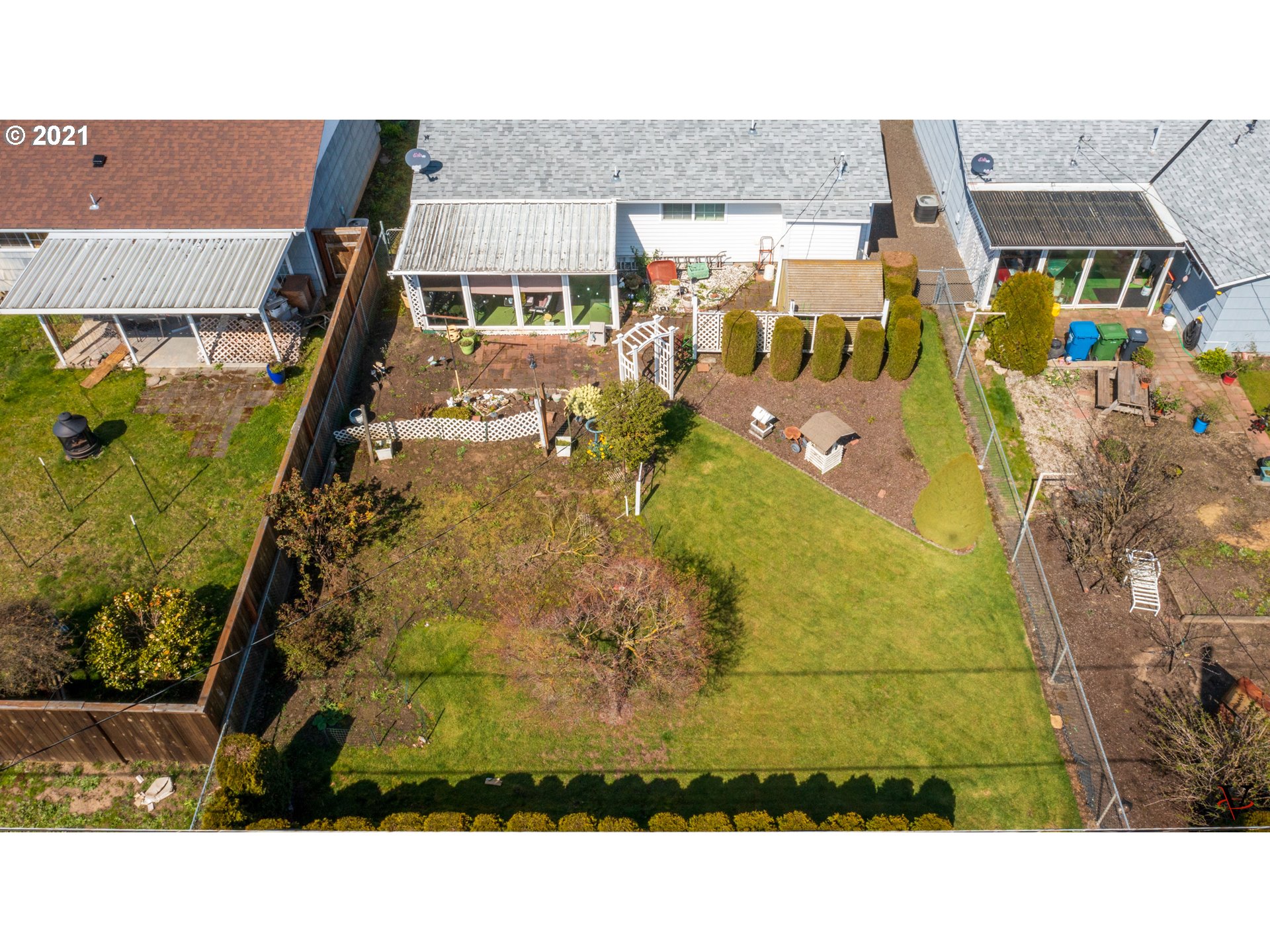 1388 Rainier Road Woodburn, OR 97071 - Photo 16 of 21