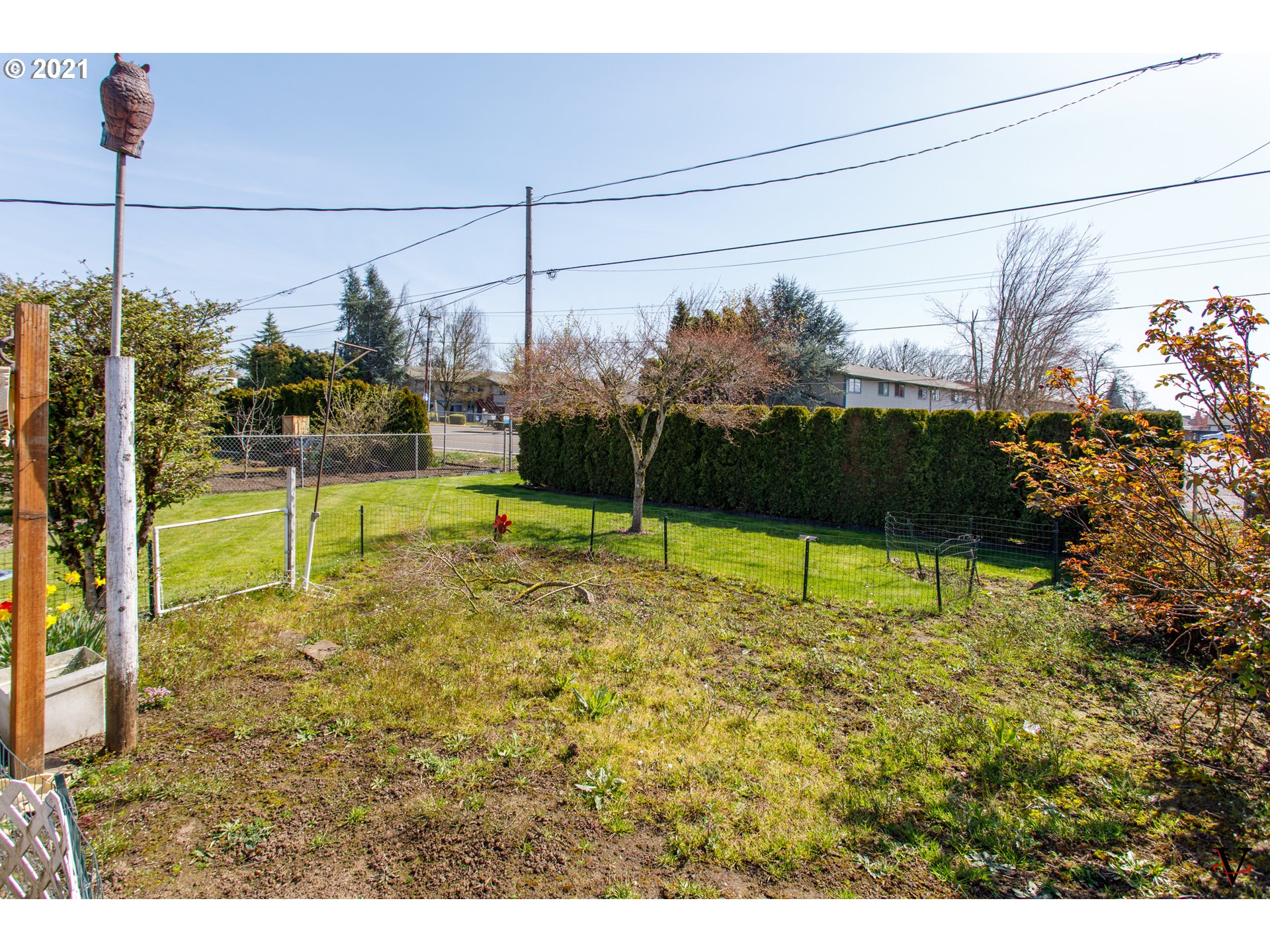 1388 Rainier Road Woodburn, OR 97071 - Photo 18 of 21