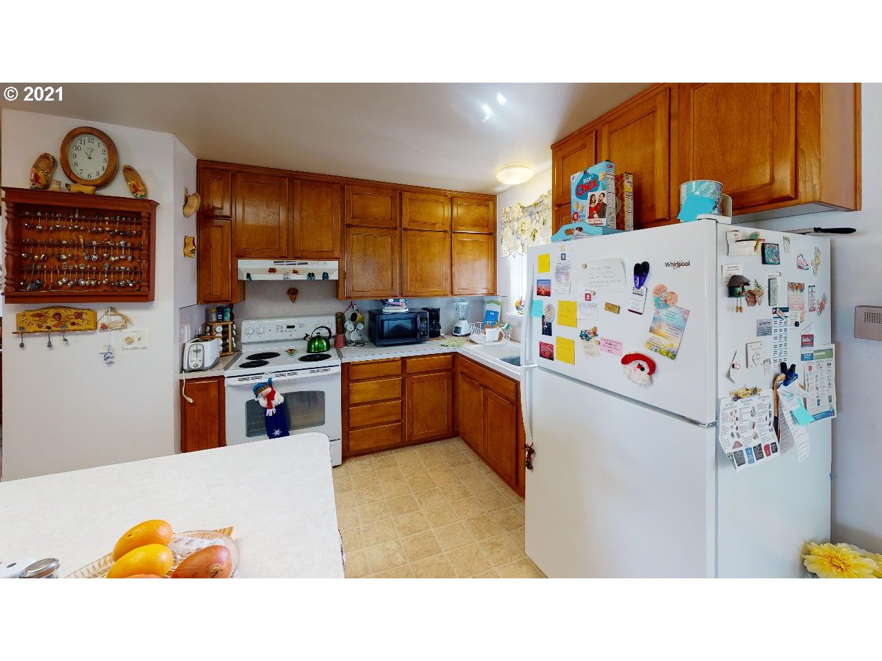 1388 Rainier Road Woodburn, OR 97071 - Photo 6 of 21