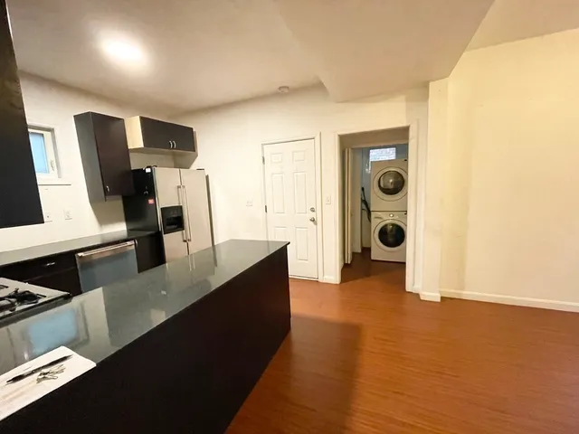 $5,600 | 93 A Hillside Street, Unit 2, Boston, MA 02120