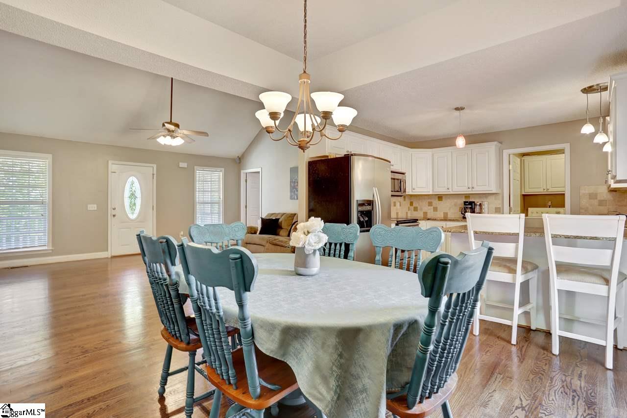 103 Hallmark Circle Easley, SC 29640 - Photo 5 of 20 Gallery Image 5