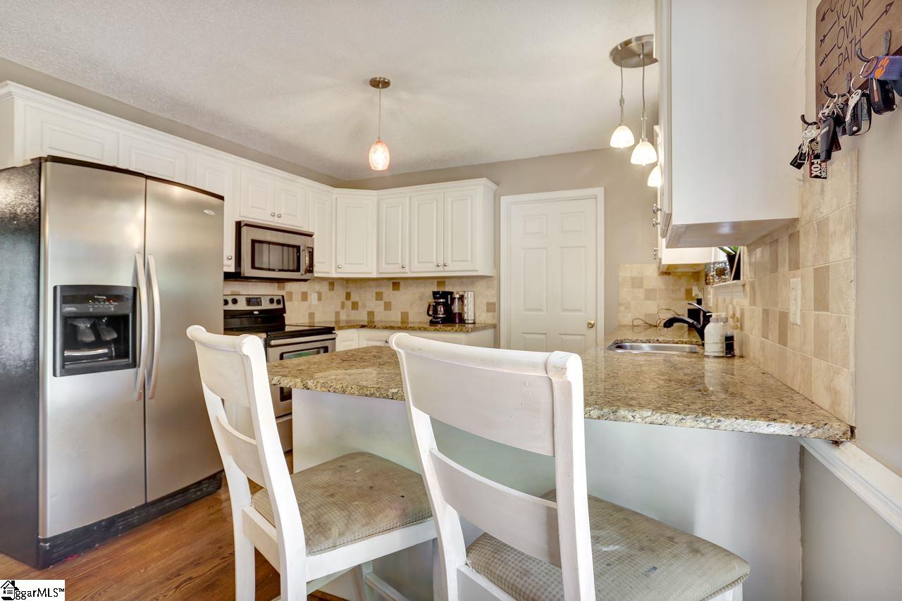 103 Hallmark Circle Easley, SC 29640 - Photo 8 of 20 Gallery Image 8