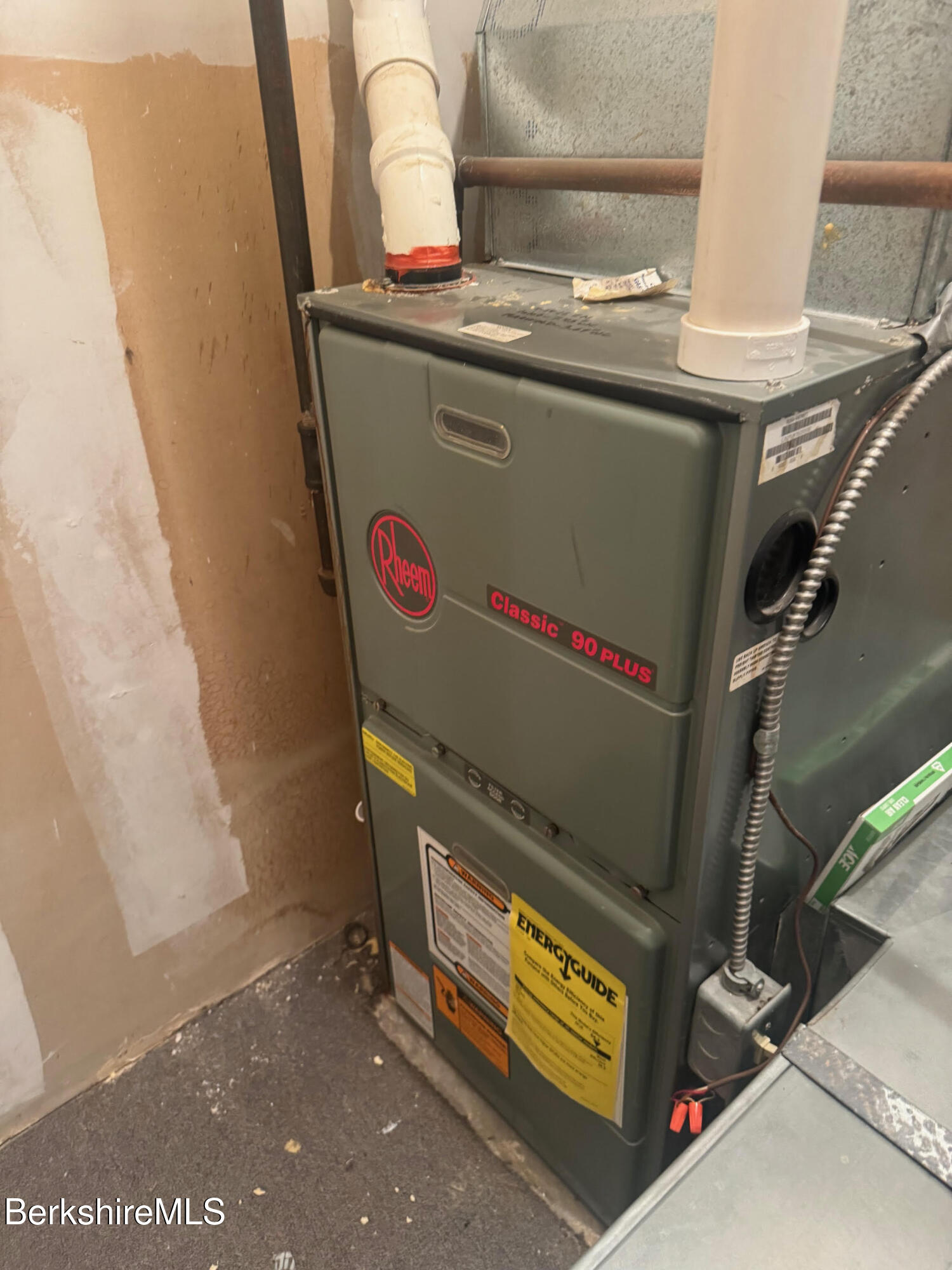 60 North Street, Unit 3 Dalton, MA 01226 - Photo 21 of 29 Heating system