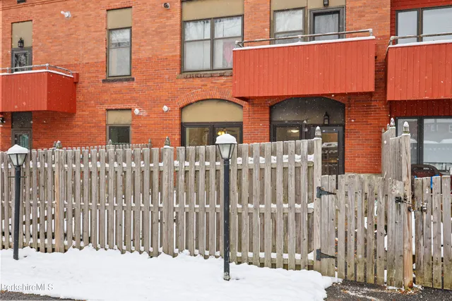 $184,900 | 60 North Street, Unit 3, Dalton, MA 01226