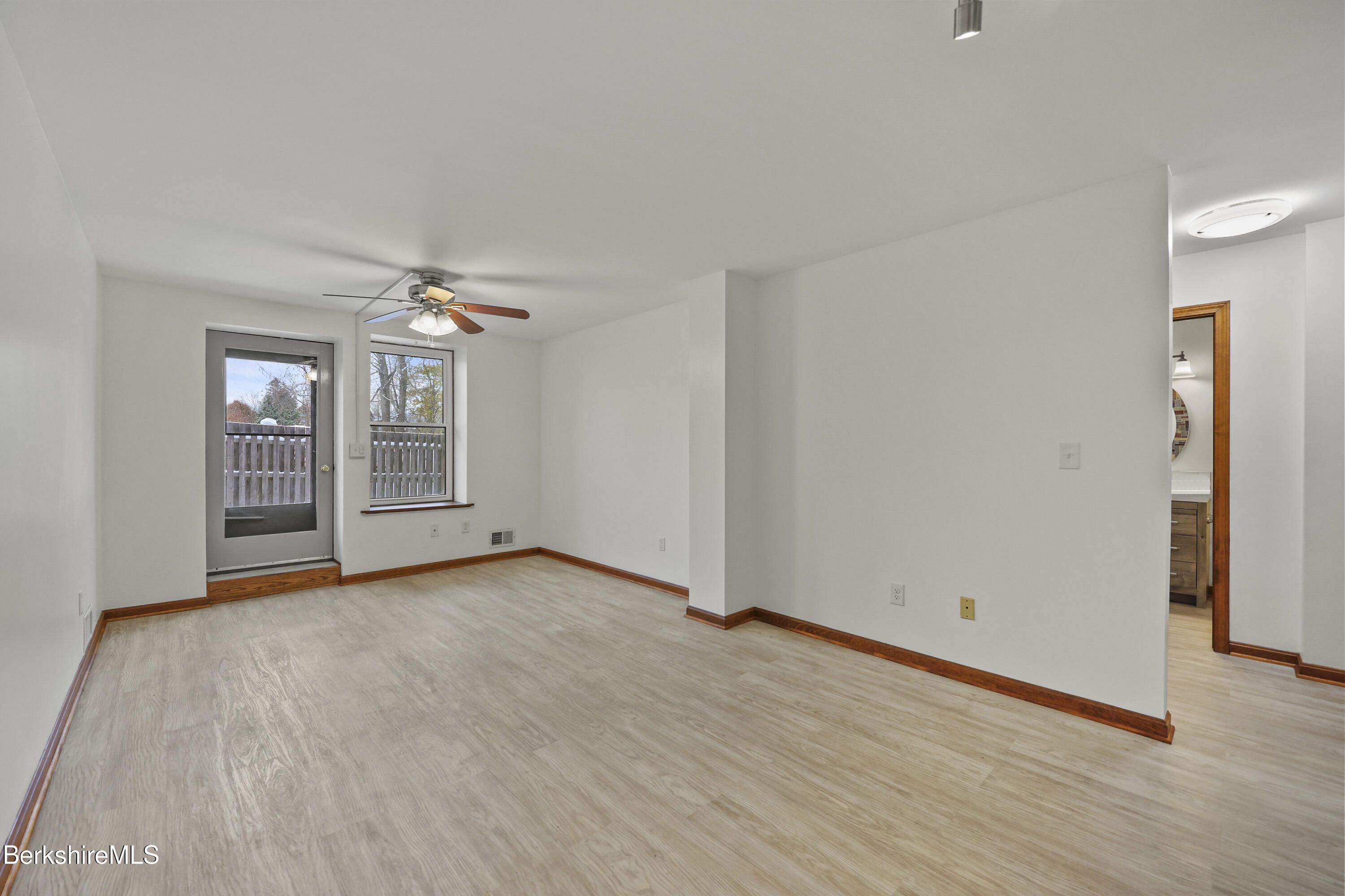 60 North Street, Unit 3 Dalton, MA 01226 - Photo 8 of 29 Living Room