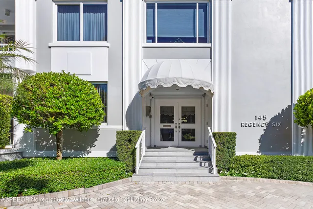 $6,700,000 | 145 Peruvian Avenue, Unit 101, Palm Beach, FL 33480