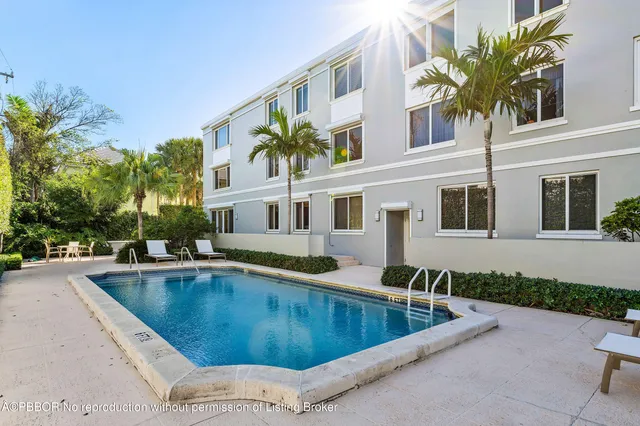 $6,700,000 | 145 Peruvian Avenue, Unit 101, Palm Beach, FL 33480