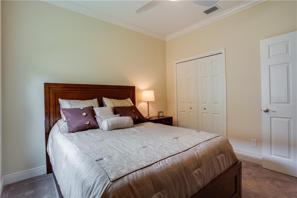 7917 Rio Bella Place University Park, FL 34201 - Photo 31 of 43 Gallery Image 31