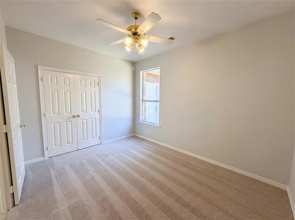 1412 Spring Ridge Lane Flower Mound, TX 75028 - Photo 17 of 33